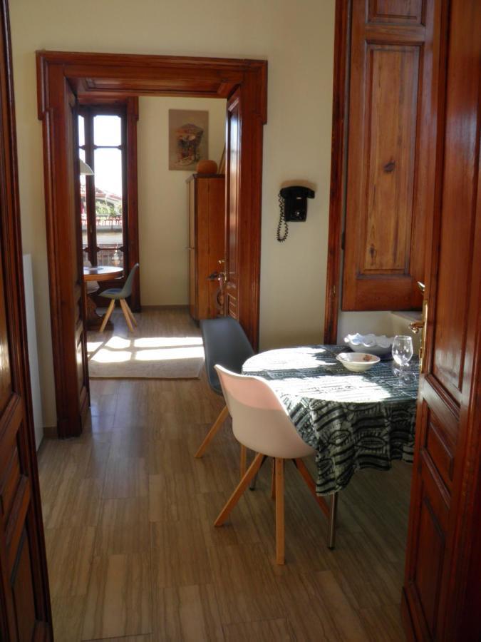 La Luna D'irene Appartement Napels
